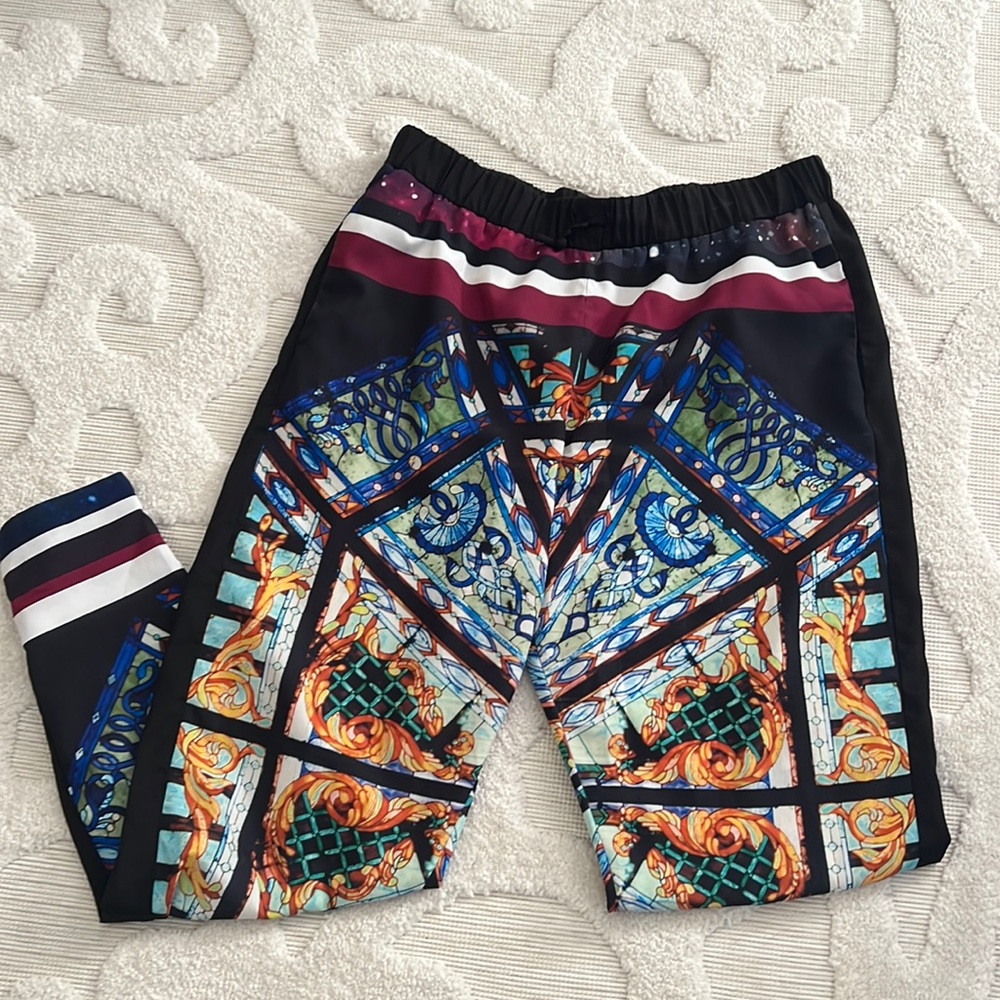 CLOVER CANYON | S